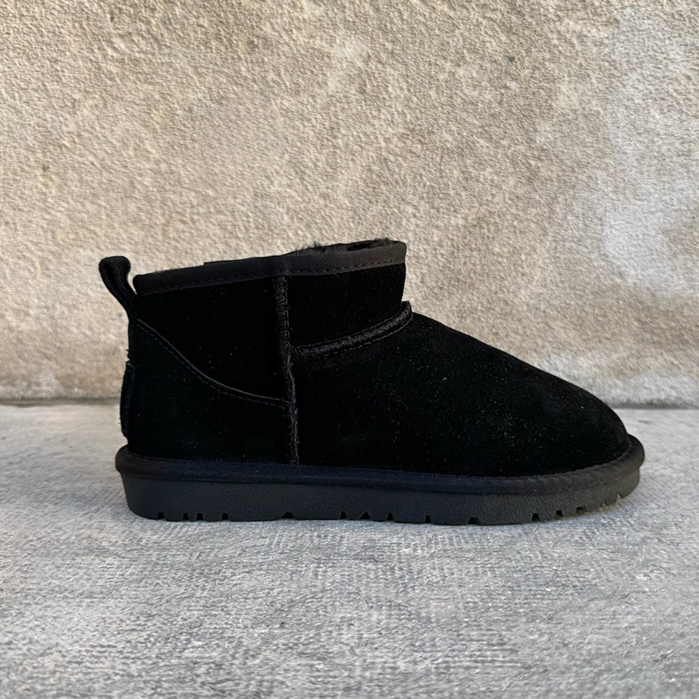 Kelara Mini Boots Fourrées K21213 noir